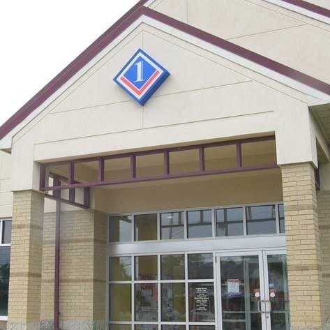 Findlay Tiffin Ave. Bank